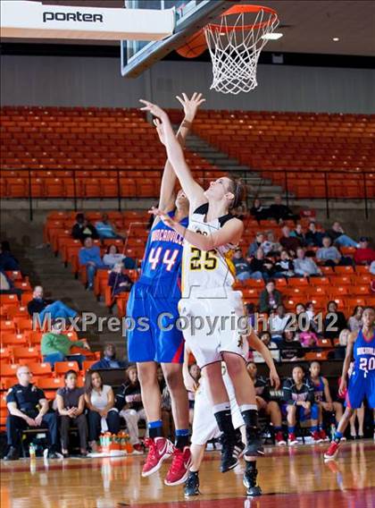 Thumbnail 3 in Amarillo vs. Duncanville (5A Region 1 Semifinal) photogallery.