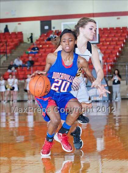 Thumbnail 3 in Amarillo vs. Duncanville (5A Region 1 Semifinal) photogallery.