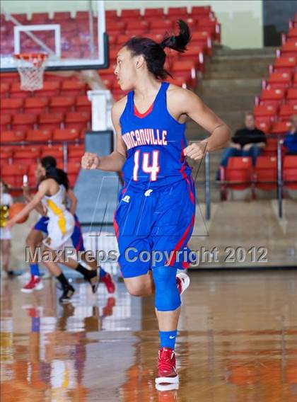 Thumbnail 2 in Amarillo vs. Duncanville (5A Region 1 Semifinal) photogallery.