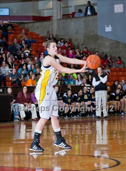 Thumbnail 3 in Amarillo vs. Duncanville (5A Region 1 Semifinal) photogallery.