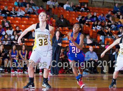 Thumbnail 1 in Amarillo vs. Duncanville (5A Region 1 Semifinal) photogallery.