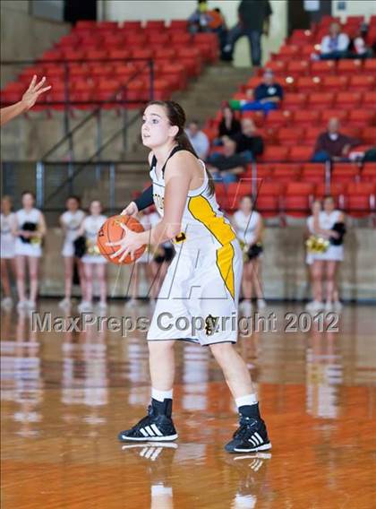 Thumbnail 1 in Amarillo vs. Duncanville (5A Region 1 Semifinal) photogallery.