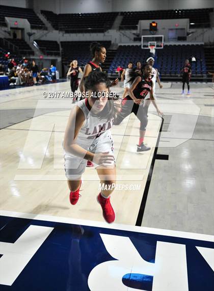 Thumbnail 2 in Langham Creek vs. Lamar (UIL 6A Bi-District Playoff) photogallery.