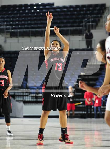 Thumbnail 3 in Langham Creek vs. Lamar (UIL 6A Bi-District Playoff) photogallery.