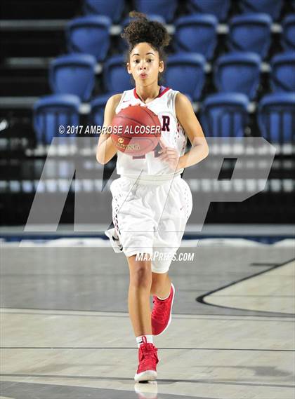 Thumbnail 2 in Langham Creek vs. Lamar (UIL 6A Bi-District Playoff) photogallery.