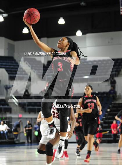 Thumbnail 3 in Langham Creek vs. Lamar (UIL 6A Bi-District Playoff) photogallery.