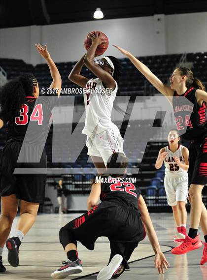 Thumbnail 3 in Langham Creek vs. Lamar (UIL 6A Bi-District Playoff) photogallery.