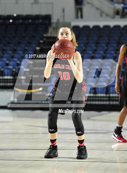 Thumbnail 3 in Langham Creek vs. Lamar (UIL 6A Bi-District Playoff) photogallery.