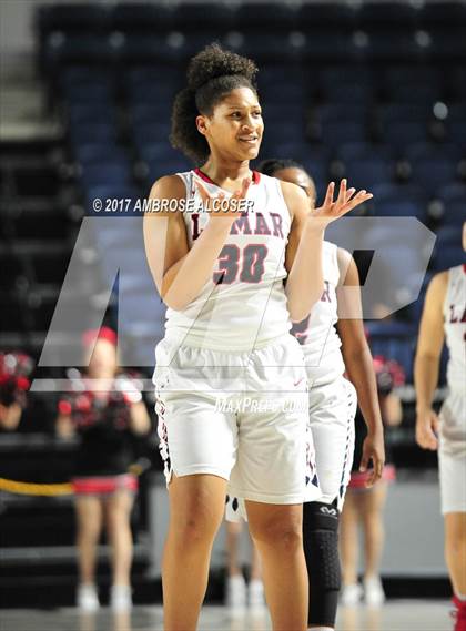 Thumbnail 3 in Langham Creek vs. Lamar (UIL 6A Bi-District Playoff) photogallery.