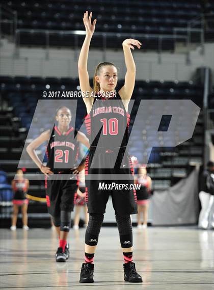 Thumbnail 2 in Langham Creek vs. Lamar (UIL 6A Bi-District Playoff) photogallery.