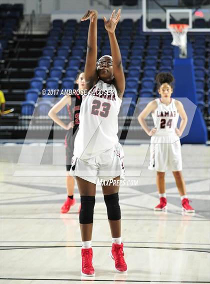 Thumbnail 1 in Langham Creek vs. Lamar (UIL 6A Bi-District Playoff) photogallery.
