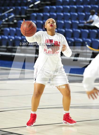 Thumbnail 3 in Langham Creek vs. Lamar (UIL 6A Bi-District Playoff) photogallery.