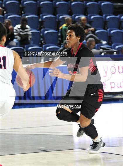 Thumbnail 3 in Langham Creek vs. Lamar (UIL 6A Bi-District Playoff) photogallery.