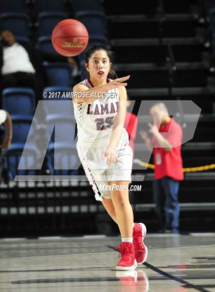 Thumbnail 1 in Langham Creek vs. Lamar (UIL 6A Bi-District Playoff) photogallery.