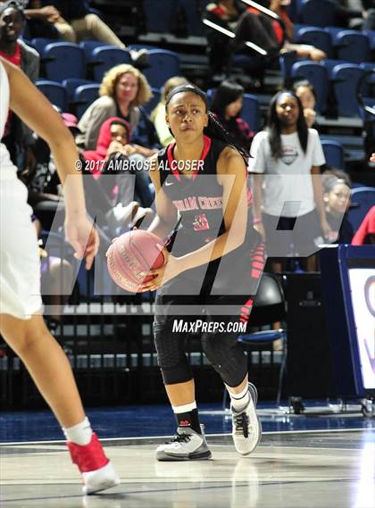 Thumbnail 1 in Langham Creek vs. Lamar (UIL 6A Bi-District Playoff) photogallery.