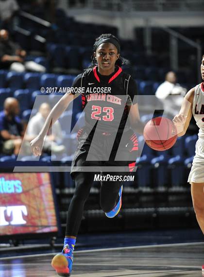 Thumbnail 3 in Langham Creek vs. Lamar (UIL 6A Bi-District Playoff) photogallery.