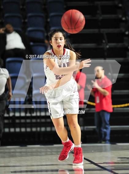 Thumbnail 2 in Langham Creek vs. Lamar (UIL 6A Bi-District Playoff) photogallery.