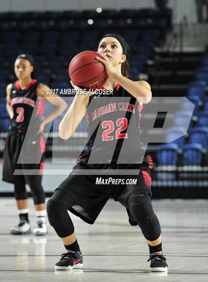 Thumbnail 2 in Langham Creek vs. Lamar (UIL 6A Bi-District Playoff) photogallery.