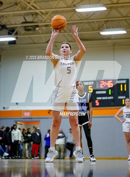 Thumbnail 2 in Chilton County vs Thorsby (Chilton County Tournament Semifinal) photogallery.