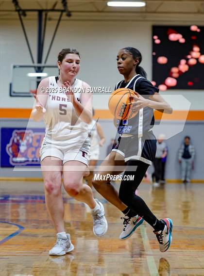 Thumbnail 3 in Chilton County vs Thorsby (Chilton County Tournament Semifinal) photogallery.