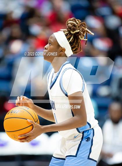 Thumbnail 1 in River Ridge vs Lovejoy (GHSA 6A State Championship) photogallery.
