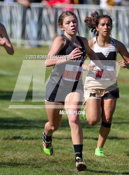 Thumbnail 3 in UIL Cross Country 3A Finals (3200M) photogallery.