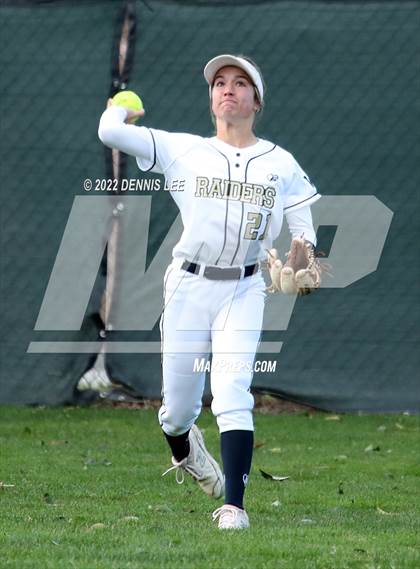 Thumbnail 1 in Golden Valley vs. Central Catholic photogallery.
