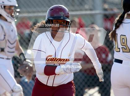 Thumbnail 3 in Golden Valley vs. Central Catholic photogallery.