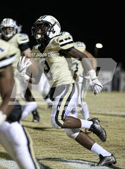 Thumbnail 3 in Haywood @ Springfield  (TSSAA Division I Class 4A Semifinal) photogallery.