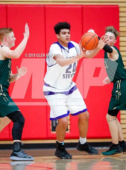 Thumbnail 2 in Lake Stevens vs. Marysville Getchell photogallery.