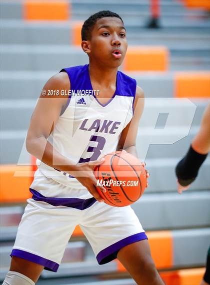 Thumbnail 2 in Lake Stevens vs. Marysville Getchell photogallery.
