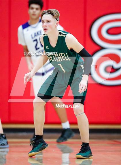 Thumbnail 2 in Lake Stevens vs. Marysville Getchell photogallery.