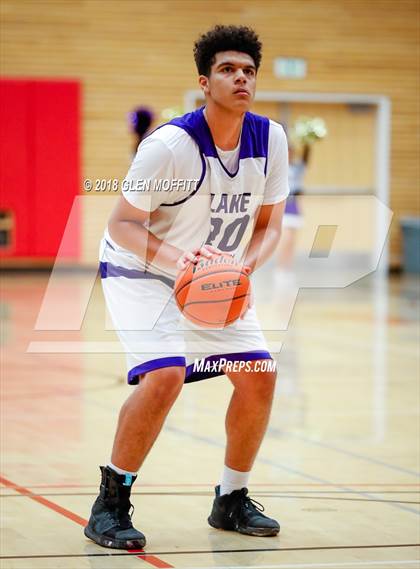Thumbnail 3 in Lake Stevens vs. Marysville Getchell photogallery.