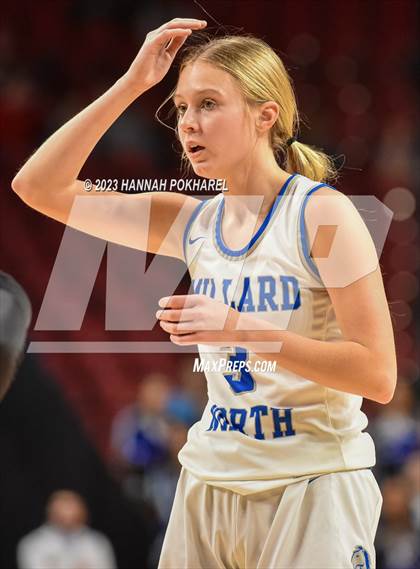 Thumbnail 1 in Millard North vs. Lincoln High (NSAA Class A Semifinal) photogallery.