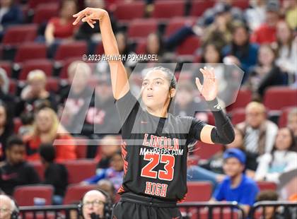 Thumbnail 3 in Millard North vs. Lincoln High (NSAA Class A Semifinal) photogallery.