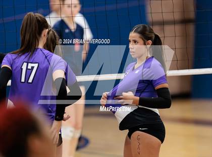 Thumbnail 3 in Heritage vs. Douglas County (CHSAA 5A Region 6) photogallery.