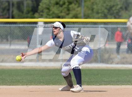 Thumbnail 3 in Norco vs. San Marcos photogallery.