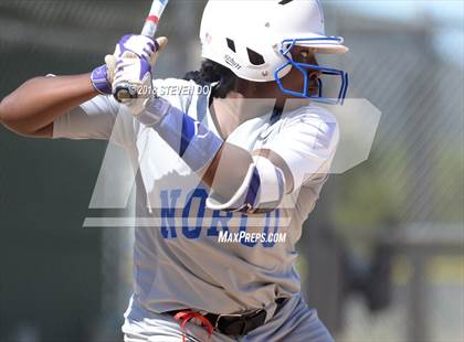 Thumbnail 2 in Norco vs. San Marcos photogallery.