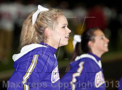 Thumbnail 1 in Pleasure Ridge Park @ Campbell County (KHSAA Commonwealth Gridiron Bowl) photogallery.