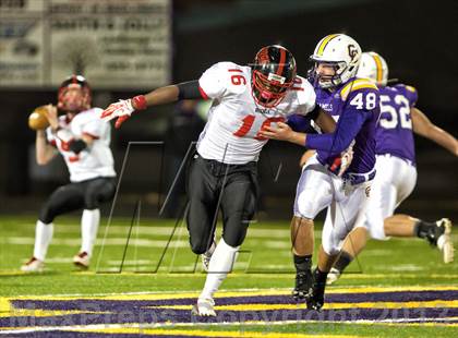 Thumbnail 2 in Pleasure Ridge Park @ Campbell County (KHSAA Commonwealth Gridiron Bowl) photogallery.