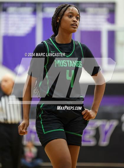 Thumbnail 2 in Myers Park @ Ardrey Kell photogallery.