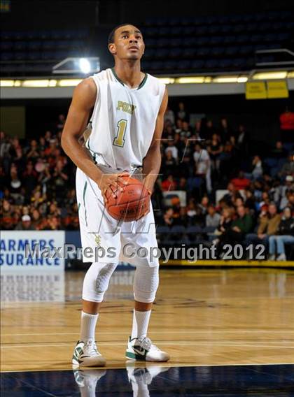 Thumbnail 3 in Etiwanda vs. Long Beach Poly (CIF SS D1AA Semifinal) photogallery.