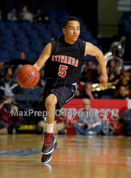 Thumbnail 3 in Etiwanda vs. Long Beach Poly (CIF SS D1AA Semifinal) photogallery.