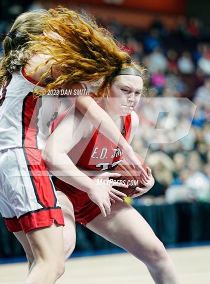 Thumbnail 2 in Edwin O. Smith @ Pomperaug (CIAC Class L Final) photogallery.