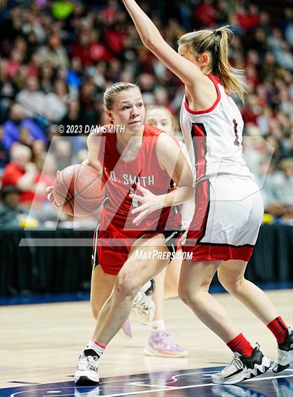 Thumbnail 3 in Edwin O. Smith @ Pomperaug (CIAC Class L Final) photogallery.