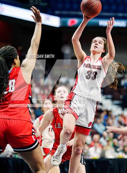 Thumbnail 3 in Edwin O. Smith @ Pomperaug (CIAC Class L Final) photogallery.