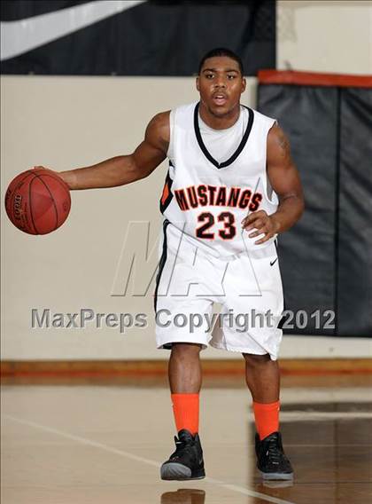 Thumbnail 3 in El Cerrito @ Foothill (CIF NorCal D3 Playoffs) photogallery.