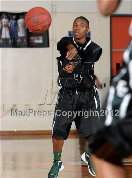 Thumbnail 3 in El Cerrito @ Foothill (CIF NorCal D3 Playoffs) photogallery.