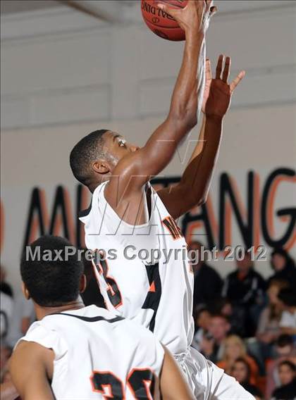 Thumbnail 2 in El Cerrito @ Foothill (CIF NorCal D3 Playoffs) photogallery.