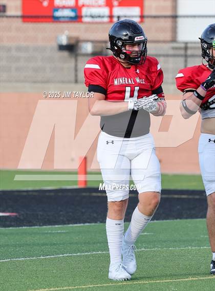 Thumbnail 2 in Peaster vs Mineral Wells (scrimmage) photogallery.